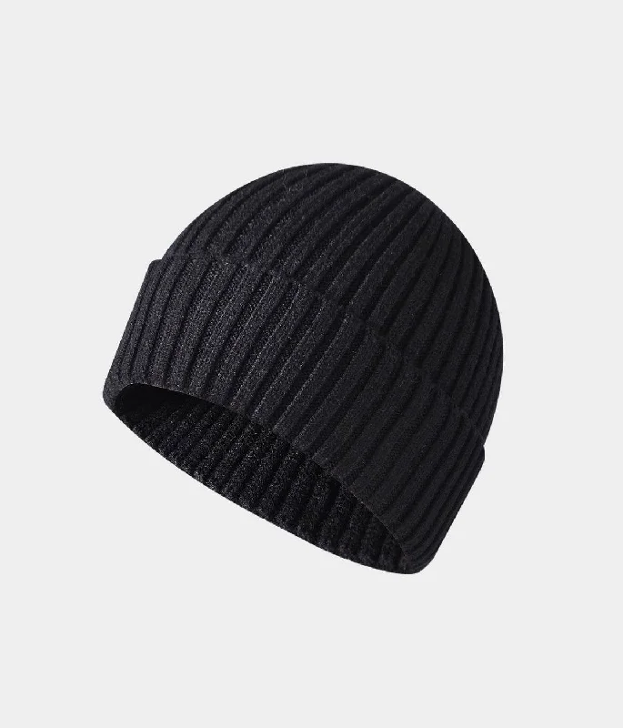 CABLE BEANIE.