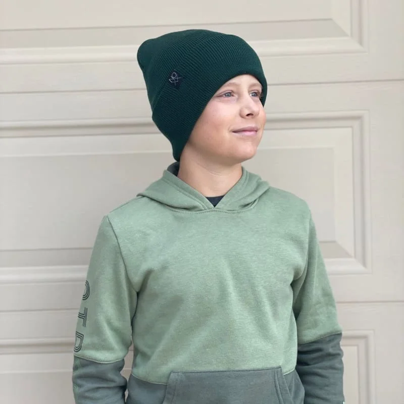 Cuff Knit Beanie: FOREST GREEN